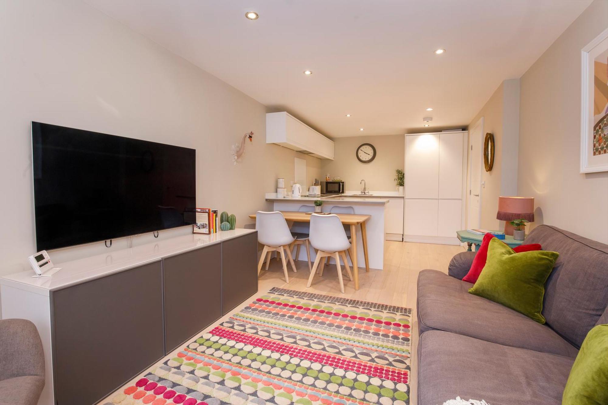 Compton Lodge Luxury Apartment-Free Parking York Exteriör bild