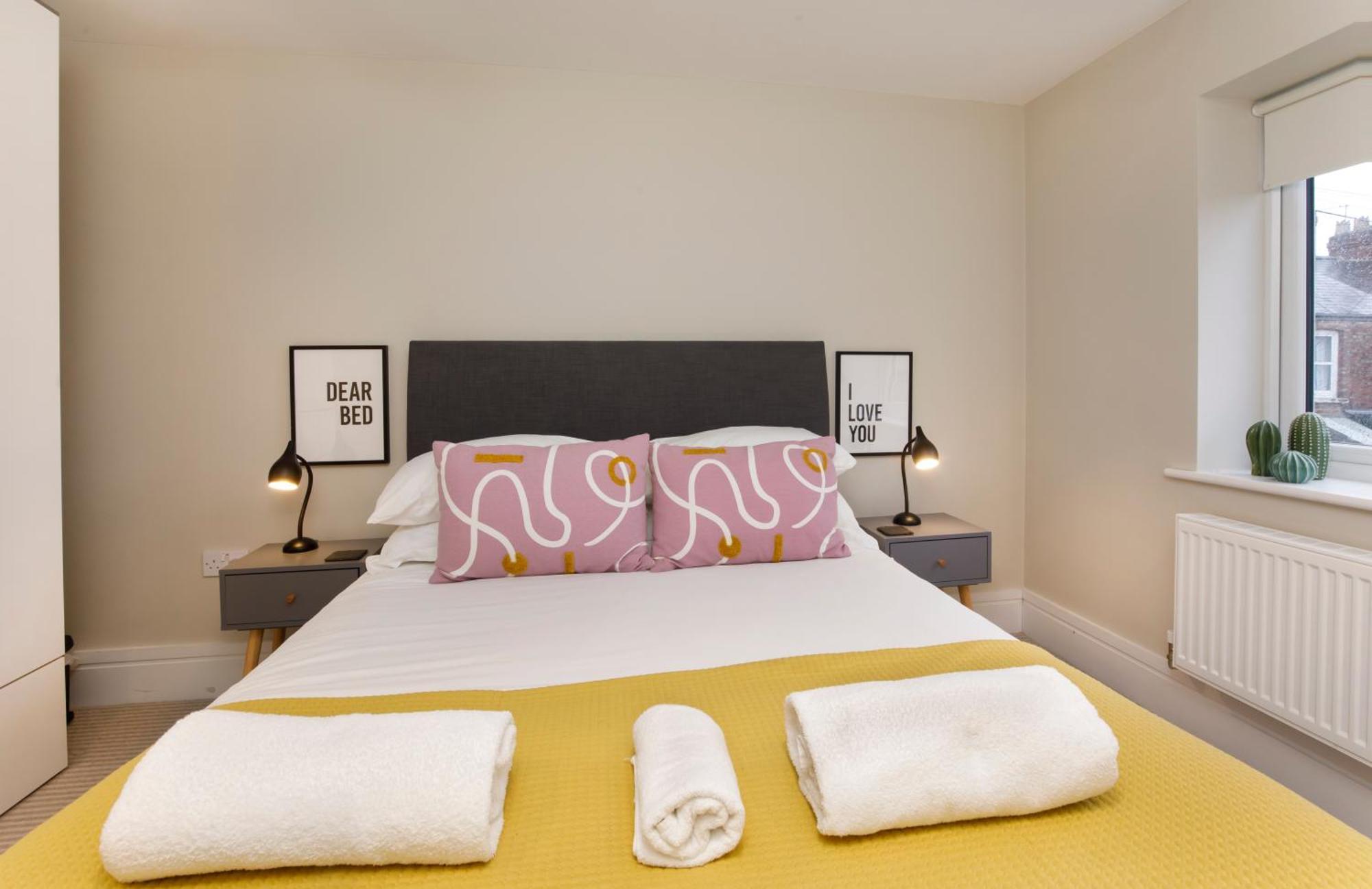 Compton Lodge Luxury Apartment-Free Parking York Exteriör bild