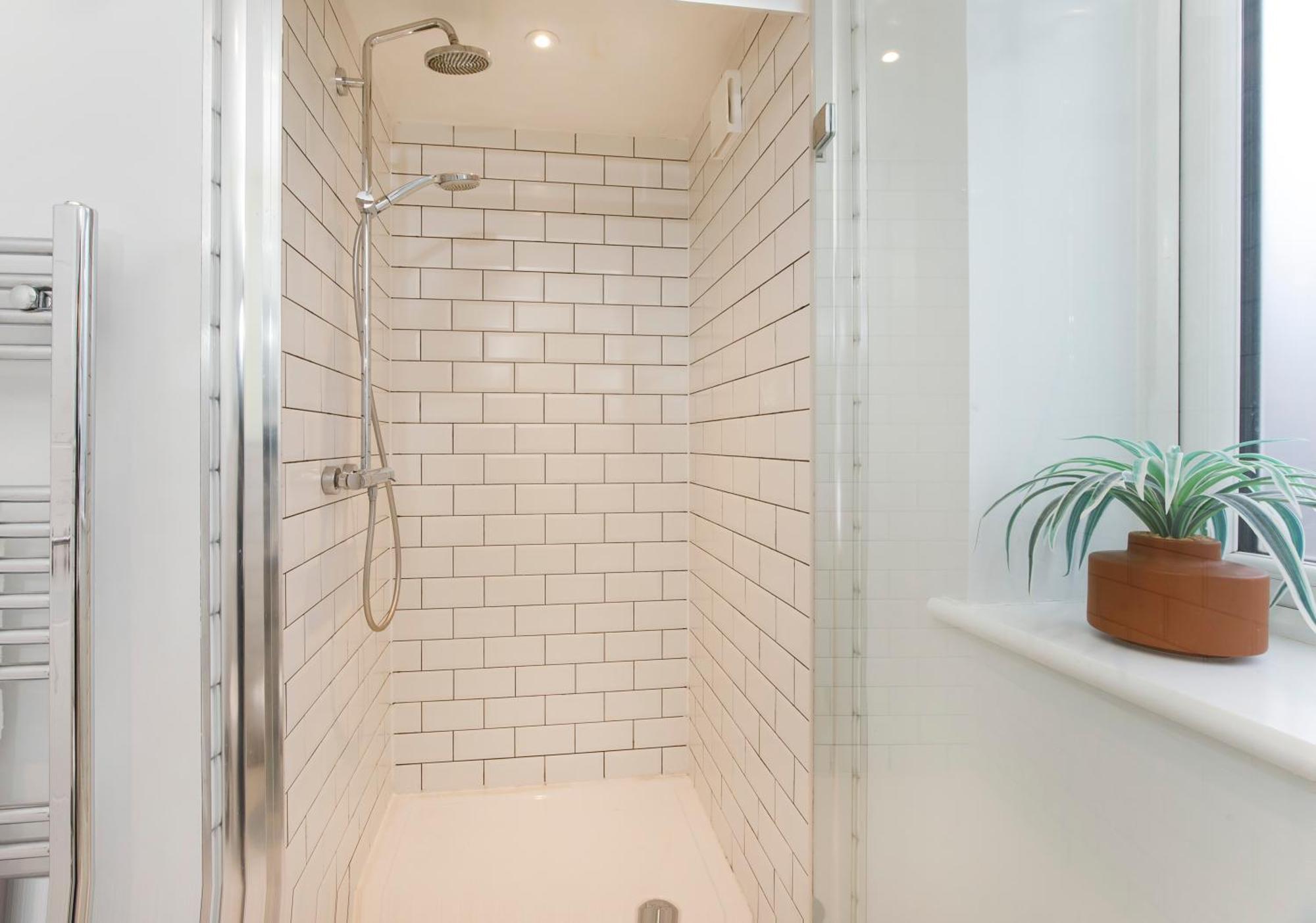Compton Lodge Luxury Apartment-Free Parking York Exteriör bild